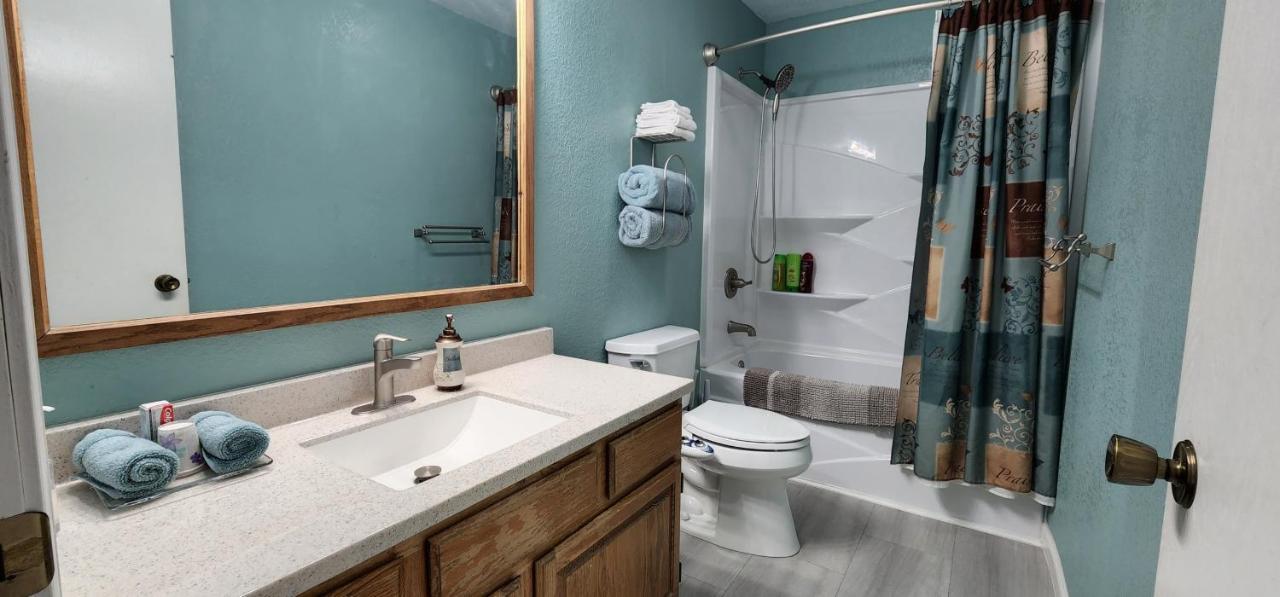 Trinity Escapes - Two Bedroom Two Bathroom Full Apartment Near Airport Anchorage Esterno foto