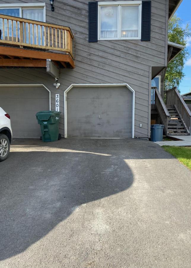 Trinity Escapes - Two Bedroom Two Bathroom Full Apartment Near Airport Anchorage Esterno foto