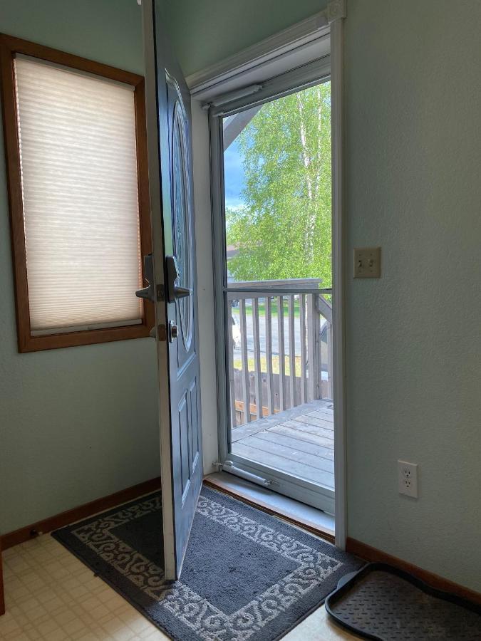 Trinity Escapes - Two Bedroom Two Bathroom Full Apartment Near Airport Anchorage Esterno foto